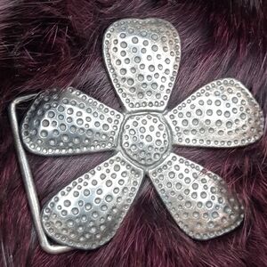 Silpada - Hammered Flower Belt Buckle